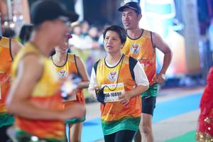 BIB: 16896
                            <button type="button" onclick="openModal(9868167)" class="btn btn-primary btn-sm float-right btn-popup" data-toggle="modal" data-target=".modal-high-quality">
                        <i class="fas fa-shopping-cart"></i> Add to Cart
                    </button>
                                            <button type="button" onclick="isThisMe(9868167, true)" class="btn btn-success btn-sm float-right btn-popup btn-isme hidden" data-toggle="tooltip" data-placement="bottom" title="นี่คือรูปของคุณใช่ไหม คลิกที่นี่เพื่อเอาเข้าอัลบั้ม">
                        <i class="fas fa-plus"></i> Add to album
                    </button>
                    <button type="button" onclick="isThisMe(9868167, false)" class="btn btn-warning btn-sm float-right btn-popup btn-isnotme hidden">
                        <i class="fas fa-ban"></i> Remove from album
                    </button>