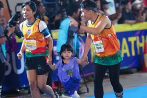 BIB: 17221, 27918
                            <button type="button" onclick="openModal(7424994)" class="btn btn-primary btn-sm float-right btn-popup" data-toggle="modal" data-target=".modal-high-quality">
                        <i class="fas fa-shopping-cart"></i> Add to Cart
                    </button>
                                            <button type="button" onclick="isThisMe(7424994, true)" class="btn btn-success btn-sm float-right btn-popup btn-isme hidden" data-toggle="tooltip" data-placement="bottom" title="นี่คือรูปของคุณใช่ไหม คลิกที่นี่เพื่อเอาเข้าอัลบั้ม">
                        <i class="fas fa-plus"></i> Add to album
                    </button>
                    <button type="button" onclick="isThisMe(7424994, false)" class="btn btn-warning btn-sm float-right btn-popup btn-isnotme hidden">
                        <i class="fas fa-ban"></i> Remove from album
                    </button>