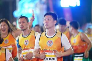 BIB: 15793
                            <button type="button" onclick="openModal(7424610)" class="btn btn-primary btn-sm float-right btn-popup" data-toggle="modal" data-target=".modal-high-quality">
                        <i class="fas fa-shopping-cart"></i> Add to Cart
                    </button>
                                            <button type="button" onclick="isThisMe(7424610, true)" class="btn btn-success btn-sm float-right btn-popup btn-isme hidden" data-toggle="tooltip" data-placement="bottom" title="นี่คือรูปของคุณใช่ไหม คลิกที่นี่เพื่อเอาเข้าอัลบั้ม">
                        <i class="fas fa-plus"></i> Add to album
                    </button>
                    <button type="button" onclick="isThisMe(7424610, false)" class="btn btn-warning btn-sm float-right btn-popup btn-isnotme hidden">
                        <i class="fas fa-ban"></i> Remove from album
                    </button>