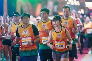 BIB: 10180
                            <button type="button" onclick="openModal(7423674)" class="btn btn-primary btn-sm float-right btn-popup" data-toggle="modal" data-target=".modal-high-quality">
                        <i class="fas fa-shopping-cart"></i> Add to Cart
                    </button>
                                            <button type="button" onclick="isThisMe(7423674, true)" class="btn btn-success btn-sm float-right btn-popup btn-isme hidden" data-toggle="tooltip" data-placement="bottom" title="นี่คือรูปของคุณใช่ไหม คลิกที่นี่เพื่อเอาเข้าอัลบั้ม">
                        <i class="fas fa-plus"></i> Add to album
                    </button>
                    <button type="button" onclick="isThisMe(7423674, false)" class="btn btn-warning btn-sm float-right btn-popup btn-isnotme hidden">
                        <i class="fas fa-ban"></i> Remove from album
                    </button>