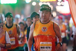 BIB: 102, 10716
                            <button type="button" onclick="openModal(7422744)" class="btn btn-primary btn-sm float-right btn-popup" data-toggle="modal" data-target=".modal-high-quality">
                        <i class="fas fa-shopping-cart"></i> Add to Cart
                    </button>
                                            <button type="button" onclick="isThisMe(7422744, true)" class="btn btn-success btn-sm float-right btn-popup btn-isme hidden" data-toggle="tooltip" data-placement="bottom" title="นี่คือรูปของคุณใช่ไหม คลิกที่นี่เพื่อเอาเข้าอัลบั้ม">
                        <i class="fas fa-plus"></i> Add to album
                    </button>
                    <button type="button" onclick="isThisMe(7422744, false)" class="btn btn-warning btn-sm float-right btn-popup btn-isnotme hidden">
                        <i class="fas fa-ban"></i> Remove from album
                    </button>