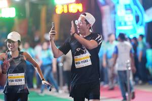 BIB: 11583, 15269
                            <button type="button" onclick="openModal(9868333)" class="btn btn-primary btn-sm float-right btn-popup" data-toggle="modal" data-target=".modal-high-quality">
                        <i class="fas fa-shopping-cart"></i> Add to Cart
                    </button>
                                            <button type="button" onclick="isThisMe(9868333, true)" class="btn btn-success btn-sm float-right btn-popup btn-isme hidden" data-toggle="tooltip" data-placement="bottom" title="นี่คือรูปของคุณใช่ไหม คลิกที่นี่เพื่อเอาเข้าอัลบั้ม">
                        <i class="fas fa-plus"></i> Add to album
                    </button>
                    <button type="button" onclick="isThisMe(9868333, false)" class="btn btn-warning btn-sm float-right btn-popup btn-isnotme hidden">
                        <i class="fas fa-ban"></i> Remove from album
                    </button>