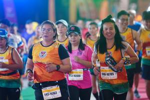 BIB: 10785, 16488, 11762
                            <button type="button" onclick="openModal(7424617)" class="btn btn-primary btn-sm float-right btn-popup" data-toggle="modal" data-target=".modal-high-quality">
                        <i class="fas fa-shopping-cart"></i> Add to Cart
                    </button>
                                            <button type="button" onclick="isThisMe(7424617, true)" class="btn btn-success btn-sm float-right btn-popup btn-isme hidden" data-toggle="tooltip" data-placement="bottom" title="นี่คือรูปของคุณใช่ไหม คลิกที่นี่เพื่อเอาเข้าอัลบั้ม">
                        <i class="fas fa-plus"></i> Add to album
                    </button>
                    <button type="button" onclick="isThisMe(7424617, false)" class="btn btn-warning btn-sm float-right btn-popup btn-isnotme hidden">
                        <i class="fas fa-ban"></i> Remove from album
                    </button>