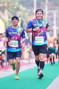 BIB: 21252, 27052
                            <button type="button" onclick="openModal(7402507)" class="btn btn-primary btn-sm float-right btn-popup" data-toggle="modal" data-target=".modal-high-quality">
                        <i class="fas fa-shopping-cart"></i> Add to Cart
                    </button>
                                            <button type="button" onclick="isThisMe(7402507, true)" class="btn btn-success btn-sm float-right btn-popup btn-isme hidden" data-toggle="tooltip" data-placement="bottom" title="นี่คือรูปของคุณใช่ไหม คลิกที่นี่เพื่อเอาเข้าอัลบั้ม">
                        <i class="fas fa-plus"></i> Add to album
                    </button>
                    <button type="button" onclick="isThisMe(7402507, false)" class="btn btn-warning btn-sm float-right btn-popup btn-isnotme hidden">
                        <i class="fas fa-ban"></i> Remove from album
                    </button>