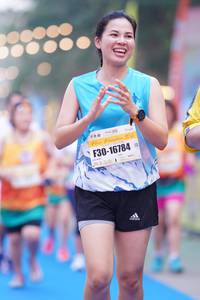 BIB: 102, 16784
                            <button type="button" onclick="openModal(7334421)" class="btn btn-primary btn-sm float-right btn-popup" data-toggle="modal" data-target=".modal-high-quality">
                        <i class="fas fa-shopping-cart"></i> Add to Cart
                    </button>
                                            <button type="button" onclick="isThisMe(7334421, true)" class="btn btn-success btn-sm float-right btn-popup btn-isme hidden" data-toggle="tooltip" data-placement="bottom" title="นี่คือรูปของคุณใช่ไหม คลิกที่นี่เพื่อเอาเข้าอัลบั้ม">
                        <i class="fas fa-plus"></i> Add to album
                    </button>
                    <button type="button" onclick="isThisMe(7334421, false)" class="btn btn-warning btn-sm float-right btn-popup btn-isnotme hidden">
                        <i class="fas fa-ban"></i> Remove from album
                    </button>