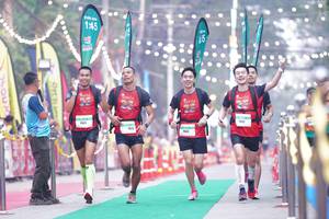 BIB: 
                            <button type="button" onclick="openModal(7307267)" class="btn btn-primary btn-sm float-right btn-popup" data-toggle="modal" data-target=".modal-high-quality">
                        <i class="fas fa-shopping-cart"></i> Add to Cart
                    </button>
                                            <button type="button" onclick="isThisMe(7307267, true)" class="btn btn-success btn-sm float-right btn-popup btn-isme hidden" data-toggle="tooltip" data-placement="bottom" title="นี่คือรูปของคุณใช่ไหม คลิกที่นี่เพื่อเอาเข้าอัลบั้ม">
                        <i class="fas fa-plus"></i> Add to album
                    </button>
                    <button type="button" onclick="isThisMe(7307267, false)" class="btn btn-warning btn-sm float-right btn-popup btn-isnotme hidden">
                        <i class="fas fa-ban"></i> Remove from album
                    </button>