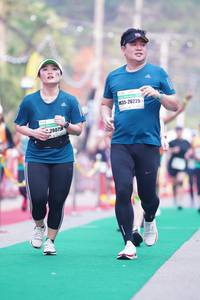 BIB: 26225, 26075
                            <button type="button" onclick="openModal(7447683)" class="btn btn-primary btn-sm float-right btn-popup" data-toggle="modal" data-target=".modal-high-quality">
                        <i class="fas fa-shopping-cart"></i> Add to Cart
                    </button>
                                            <button type="button" onclick="isThisMe(7447683, true)" class="btn btn-success btn-sm float-right btn-popup btn-isme hidden" data-toggle="tooltip" data-placement="bottom" title="นี่คือรูปของคุณใช่ไหม คลิกที่นี่เพื่อเอาเข้าอัลบั้ม">
                        <i class="fas fa-plus"></i> Add to album
                    </button>
                    <button type="button" onclick="isThisMe(7447683, false)" class="btn btn-warning btn-sm float-right btn-popup btn-isnotme hidden">
                        <i class="fas fa-ban"></i> Remove from album
                    </button>