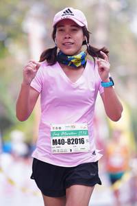 BIB: 2112, 82016
                            <button type="button" onclick="openModal(7442719)" class="btn btn-primary btn-sm float-right btn-popup" data-toggle="modal" data-target=".modal-high-quality">
                        <i class="fas fa-shopping-cart"></i> Add to Cart
                    </button>
                                            <button type="button" onclick="isThisMe(7442719, true)" class="btn btn-success btn-sm float-right btn-popup btn-isme hidden" data-toggle="tooltip" data-placement="bottom" title="นี่คือรูปของคุณใช่ไหม คลิกที่นี่เพื่อเอาเข้าอัลบั้ม">
                        <i class="fas fa-plus"></i> Add to album
                    </button>
                    <button type="button" onclick="isThisMe(7442719, false)" class="btn btn-warning btn-sm float-right btn-popup btn-isnotme hidden">
                        <i class="fas fa-ban"></i> Remove from album
                    </button>
