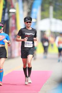 BIB: 45554
                            <button type="button" onclick="openModal(8407291)" class="btn btn-primary btn-sm float-right btn-popup" data-toggle="modal" data-target=".modal-high-quality">
                        <i class="fas fa-shopping-cart"></i> Add to Cart
                    </button>
                                            <button type="button" onclick="isThisMe(8407291, true)" class="btn btn-success btn-sm float-right btn-popup btn-isme hidden" data-toggle="tooltip" data-placement="bottom" title="นี่คือรูปของคุณใช่ไหม คลิกที่นี่เพื่อเอาเข้าอัลบั้ม">
                        <i class="fas fa-plus"></i> Add to album
                    </button>
                    <button type="button" onclick="isThisMe(8407291, false)" class="btn btn-warning btn-sm float-right btn-popup btn-isnotme hidden">
                        <i class="fas fa-ban"></i> Remove from album
                    </button>