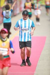 BIB: 47375
                            <button type="button" onclick="openModal(8234706)" class="btn btn-primary btn-sm float-right btn-popup" data-toggle="modal" data-target=".modal-high-quality">
                        <i class="fas fa-shopping-cart"></i> Add to Cart
                    </button>
                                            <button type="button" onclick="isThisMe(8234706, true)" class="btn btn-success btn-sm float-right btn-popup btn-isme hidden" data-toggle="tooltip" data-placement="bottom" title="นี่คือรูปของคุณใช่ไหม คลิกที่นี่เพื่อเอาเข้าอัลบั้ม">
                        <i class="fas fa-plus"></i> Add to album
                    </button>
                    <button type="button" onclick="isThisMe(8234706, false)" class="btn btn-warning btn-sm float-right btn-popup btn-isnotme hidden">
                        <i class="fas fa-ban"></i> Remove from album
                    </button>