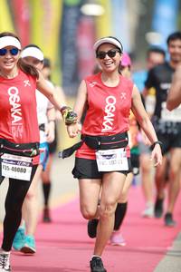 BIB: 40201, 40080
                            <button type="button" onclick="openModal(8405392)" class="btn btn-primary btn-sm float-right btn-popup" data-toggle="modal" data-target=".modal-high-quality">
                        <i class="fas fa-shopping-cart"></i> Add to Cart
                    </button>
                                            <button type="button" onclick="isThisMe(8405392, true)" class="btn btn-success btn-sm float-right btn-popup btn-isme hidden" data-toggle="tooltip" data-placement="bottom" title="นี่คือรูปของคุณใช่ไหม คลิกที่นี่เพื่อเอาเข้าอัลบั้ม">
                        <i class="fas fa-plus"></i> Add to album
                    </button>
                    <button type="button" onclick="isThisMe(8405392, false)" class="btn btn-warning btn-sm float-right btn-popup btn-isnotme hidden">
                        <i class="fas fa-ban"></i> Remove from album
                    </button>