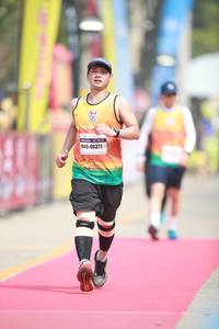 BIB: 46371
                            <button type="button" onclick="openModal(8407365)" class="btn btn-primary btn-sm float-right btn-popup" data-toggle="modal" data-target=".modal-high-quality">
                        <i class="fas fa-shopping-cart"></i> Add to Cart
                    </button>
                                            <button type="button" onclick="isThisMe(8407365, true)" class="btn btn-success btn-sm float-right btn-popup btn-isme hidden" data-toggle="tooltip" data-placement="bottom" title="นี่คือรูปของคุณใช่ไหม คลิกที่นี่เพื่อเอาเข้าอัลบั้ม">
                        <i class="fas fa-plus"></i> Add to album
                    </button>
                    <button type="button" onclick="isThisMe(8407365, false)" class="btn btn-warning btn-sm float-right btn-popup btn-isnotme hidden">
                        <i class="fas fa-ban"></i> Remove from album
                    </button>