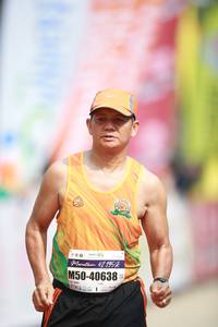 BIB: 42195, 40638
                            <button type="button" onclick="openModal(8405780)" class="btn btn-primary btn-sm float-right btn-popup" data-toggle="modal" data-target=".modal-high-quality">
                        <i class="fas fa-shopping-cart"></i> Add to Cart
                    </button>
                                            <button type="button" onclick="isThisMe(8405780, true)" class="btn btn-success btn-sm float-right btn-popup btn-isme hidden" data-toggle="tooltip" data-placement="bottom" title="นี่คือรูปของคุณใช่ไหม คลิกที่นี่เพื่อเอาเข้าอัลบั้ม">
                        <i class="fas fa-plus"></i> Add to album
                    </button>
                    <button type="button" onclick="isThisMe(8405780, false)" class="btn btn-warning btn-sm float-right btn-popup btn-isnotme hidden">
                        <i class="fas fa-ban"></i> Remove from album
                    </button>