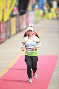 BIB: 4540
                            <button type="button" onclick="openModal(8409203)" class="btn btn-primary btn-sm float-right btn-popup" data-toggle="modal" data-target=".modal-high-quality">
                        <i class="fas fa-shopping-cart"></i> Add to Cart
                    </button>
                                            <button type="button" onclick="isThisMe(8409203, true)" class="btn btn-success btn-sm float-right btn-popup btn-isme hidden" data-toggle="tooltip" data-placement="bottom" title="นี่คือรูปของคุณใช่ไหม คลิกที่นี่เพื่อเอาเข้าอัลบั้ม">
                        <i class="fas fa-plus"></i> Add to album
                    </button>
                    <button type="button" onclick="isThisMe(8409203, false)" class="btn btn-warning btn-sm float-right btn-popup btn-isnotme hidden">
                        <i class="fas fa-ban"></i> Remove from album
                    </button>