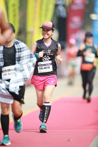 BIB: 40118
                            <button type="button" onclick="openModal(8404421)" class="btn btn-primary btn-sm float-right btn-popup" data-toggle="modal" data-target=".modal-high-quality">
                        <i class="fas fa-shopping-cart"></i> Add to Cart
                    </button>
                                            <button type="button" onclick="isThisMe(8404421, true)" class="btn btn-success btn-sm float-right btn-popup btn-isme hidden" data-toggle="tooltip" data-placement="bottom" title="นี่คือรูปของคุณใช่ไหม คลิกที่นี่เพื่อเอาเข้าอัลบั้ม">
                        <i class="fas fa-plus"></i> Add to album
                    </button>
                    <button type="button" onclick="isThisMe(8404421, false)" class="btn btn-warning btn-sm float-right btn-popup btn-isnotme hidden">
                        <i class="fas fa-ban"></i> Remove from album
                    </button>