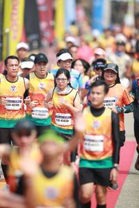 BIB: 42677, 40780, 4335, 45938
                            <button type="button" onclick="openModal(8412522)" class="btn btn-primary btn-sm float-right btn-popup" data-toggle="modal" data-target=".modal-high-quality">
                        <i class="fas fa-shopping-cart"></i> Add to Cart
                    </button>
                                            <button type="button" onclick="isThisMe(8412522, true)" class="btn btn-success btn-sm float-right btn-popup btn-isme hidden" data-toggle="tooltip" data-placement="bottom" title="นี่คือรูปของคุณใช่ไหม คลิกที่นี่เพื่อเอาเข้าอัลบั้ม">
                        <i class="fas fa-plus"></i> Add to album
                    </button>
                    <button type="button" onclick="isThisMe(8412522, false)" class="btn btn-warning btn-sm float-right btn-popup btn-isnotme hidden">
                        <i class="fas fa-ban"></i> Remove from album
                    </button>