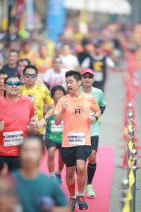 BIB: 4283, 42468
                            <button type="button" onclick="openModal(8135043)" class="btn btn-primary btn-sm float-right btn-popup" data-toggle="modal" data-target=".modal-high-quality">
                        <i class="fas fa-shopping-cart"></i> Add to Cart
                    </button>
                                            <button type="button" onclick="isThisMe(8135043, true)" class="btn btn-success btn-sm float-right btn-popup btn-isme hidden" data-toggle="tooltip" data-placement="bottom" title="นี่คือรูปของคุณใช่ไหม คลิกที่นี่เพื่อเอาเข้าอัลบั้ม">
                        <i class="fas fa-plus"></i> Add to album
                    </button>
                    <button type="button" onclick="isThisMe(8135043, false)" class="btn btn-warning btn-sm float-right btn-popup btn-isnotme hidden">
                        <i class="fas fa-ban"></i> Remove from album
                    </button>
