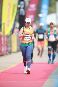 BIB: 45310
                            <button type="button" onclick="openModal(8404784)" class="btn btn-primary btn-sm float-right btn-popup" data-toggle="modal" data-target=".modal-high-quality">
                        <i class="fas fa-shopping-cart"></i> Add to Cart
                    </button>
                                            <button type="button" onclick="isThisMe(8404784, true)" class="btn btn-success btn-sm float-right btn-popup btn-isme hidden" data-toggle="tooltip" data-placement="bottom" title="นี่คือรูปของคุณใช่ไหม คลิกที่นี่เพื่อเอาเข้าอัลบั้ม">
                        <i class="fas fa-plus"></i> Add to album
                    </button>
                    <button type="button" onclick="isThisMe(8404784, false)" class="btn btn-warning btn-sm float-right btn-popup btn-isnotme hidden">
                        <i class="fas fa-ban"></i> Remove from album
                    </button>