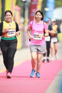 BIB: 40365, 4110
                            <button type="button" onclick="openModal(8406690)" class="btn btn-primary btn-sm float-right btn-popup" data-toggle="modal" data-target=".modal-high-quality">
                        <i class="fas fa-shopping-cart"></i> Add to Cart
                    </button>
                                            <button type="button" onclick="isThisMe(8406690, true)" class="btn btn-success btn-sm float-right btn-popup btn-isme hidden" data-toggle="tooltip" data-placement="bottom" title="นี่คือรูปของคุณใช่ไหม คลิกที่นี่เพื่อเอาเข้าอัลบั้ม">
                        <i class="fas fa-plus"></i> Add to album
                    </button>
                    <button type="button" onclick="isThisMe(8406690, false)" class="btn btn-warning btn-sm float-right btn-popup btn-isnotme hidden">
                        <i class="fas fa-ban"></i> Remove from album
                    </button>