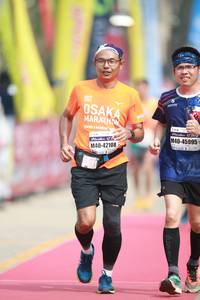 BIB: 45995, 42108
                            <button type="button" onclick="openModal(8405206)" class="btn btn-primary btn-sm float-right btn-popup" data-toggle="modal" data-target=".modal-high-quality">
                        <i class="fas fa-shopping-cart"></i> Add to Cart
                    </button>
                                            <button type="button" onclick="isThisMe(8405206, true)" class="btn btn-success btn-sm float-right btn-popup btn-isme hidden" data-toggle="tooltip" data-placement="bottom" title="นี่คือรูปของคุณใช่ไหม คลิกที่นี่เพื่อเอาเข้าอัลบั้ม">
                        <i class="fas fa-plus"></i> Add to album
                    </button>
                    <button type="button" onclick="isThisMe(8405206, false)" class="btn btn-warning btn-sm float-right btn-popup btn-isnotme hidden">
                        <i class="fas fa-ban"></i> Remove from album
                    </button>