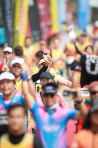 BIB: 
                            <button type="button" onclick="openModal(8412618)" class="btn btn-primary btn-sm float-right btn-popup" data-toggle="modal" data-target=".modal-high-quality">
                        <i class="fas fa-shopping-cart"></i> Add to Cart
                    </button>
                                            <button type="button" onclick="isThisMe(8412618, true)" class="btn btn-success btn-sm float-right btn-popup btn-isme hidden" data-toggle="tooltip" data-placement="bottom" title="นี่คือรูปของคุณใช่ไหม คลิกที่นี่เพื่อเอาเข้าอัลบั้ม">
                        <i class="fas fa-plus"></i> Add to album
                    </button>
                    <button type="button" onclick="isThisMe(8412618, false)" class="btn btn-warning btn-sm float-right btn-popup btn-isnotme hidden">
                        <i class="fas fa-ban"></i> Remove from album
                    </button>