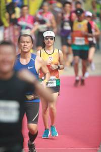 BIB: 0159
                            <button type="button" onclick="openModal(8217198)" class="btn btn-primary btn-sm float-right btn-popup" data-toggle="modal" data-target=".modal-high-quality">
                        <i class="fas fa-shopping-cart"></i> Add to Cart
                    </button>
                                            <button type="button" onclick="isThisMe(8217198, true)" class="btn btn-success btn-sm float-right btn-popup btn-isme hidden" data-toggle="tooltip" data-placement="bottom" title="นี่คือรูปของคุณใช่ไหม คลิกที่นี่เพื่อเอาเข้าอัลบั้ม">
                        <i class="fas fa-plus"></i> Add to album
                    </button>
                    <button type="button" onclick="isThisMe(8217198, false)" class="btn btn-warning btn-sm float-right btn-popup btn-isnotme hidden">
                        <i class="fas fa-ban"></i> Remove from album
                    </button>