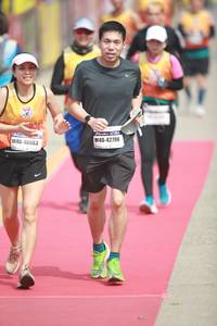 BIB: 46083, 42798
                            <button type="button" onclick="openModal(8261484)" class="btn btn-primary btn-sm float-right btn-popup" data-toggle="modal" data-target=".modal-high-quality">
                        <i class="fas fa-shopping-cart"></i> Add to Cart
                    </button>
                                            <button type="button" onclick="isThisMe(8261484, true)" class="btn btn-success btn-sm float-right btn-popup btn-isme hidden" data-toggle="tooltip" data-placement="bottom" title="นี่คือรูปของคุณใช่ไหม คลิกที่นี่เพื่อเอาเข้าอัลบั้ม">
                        <i class="fas fa-plus"></i> Add to album
                    </button>
                    <button type="button" onclick="isThisMe(8261484, false)" class="btn btn-warning btn-sm float-right btn-popup btn-isnotme hidden">
                        <i class="fas fa-ban"></i> Remove from album
                    </button>