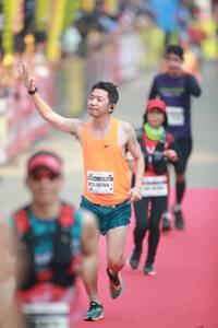 BIB: 40704
                            <button type="button" onclick="openModal(8198421)" class="btn btn-primary btn-sm float-right btn-popup" data-toggle="modal" data-target=".modal-high-quality">
                        <i class="fas fa-shopping-cart"></i> Add to Cart
                    </button>
                                            <button type="button" onclick="isThisMe(8198421, true)" class="btn btn-success btn-sm float-right btn-popup btn-isme hidden" data-toggle="tooltip" data-placement="bottom" title="นี่คือรูปของคุณใช่ไหม คลิกที่นี่เพื่อเอาเข้าอัลบั้ม">
                        <i class="fas fa-plus"></i> Add to album
                    </button>
                    <button type="button" onclick="isThisMe(8198421, false)" class="btn btn-warning btn-sm float-right btn-popup btn-isnotme hidden">
                        <i class="fas fa-ban"></i> Remove from album
                    </button>