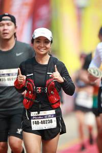 BIB: 4691, 42195, 40238
                            <button type="button" onclick="openModal(8405115)" class="btn btn-primary btn-sm float-right btn-popup" data-toggle="modal" data-target=".modal-high-quality">
                        <i class="fas fa-shopping-cart"></i> Add to Cart
                    </button>
                                            <button type="button" onclick="isThisMe(8405115, true)" class="btn btn-success btn-sm float-right btn-popup btn-isme hidden" data-toggle="tooltip" data-placement="bottom" title="นี่คือรูปของคุณใช่ไหม คลิกที่นี่เพื่อเอาเข้าอัลบั้ม">
                        <i class="fas fa-plus"></i> Add to album
                    </button>
                    <button type="button" onclick="isThisMe(8405115, false)" class="btn btn-warning btn-sm float-right btn-popup btn-isnotme hidden">
                        <i class="fas fa-ban"></i> Remove from album
                    </button>