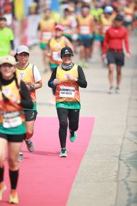 BIB: 40737
                            <button type="button" onclick="openModal(8411492)" class="btn btn-primary btn-sm float-right btn-popup" data-toggle="modal" data-target=".modal-high-quality">
                        <i class="fas fa-shopping-cart"></i> Add to Cart
                    </button>
                                            <button type="button" onclick="isThisMe(8411492, true)" class="btn btn-success btn-sm float-right btn-popup btn-isme hidden" data-toggle="tooltip" data-placement="bottom" title="นี่คือรูปของคุณใช่ไหม คลิกที่นี่เพื่อเอาเข้าอัลบั้ม">
                        <i class="fas fa-plus"></i> Add to album
                    </button>
                    <button type="button" onclick="isThisMe(8411492, false)" class="btn btn-warning btn-sm float-right btn-popup btn-isnotme hidden">
                        <i class="fas fa-ban"></i> Remove from album
                    </button>