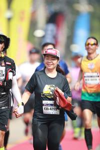 BIB: 42123
                            <button type="button" onclick="openModal(8406180)" class="btn btn-primary btn-sm float-right btn-popup" data-toggle="modal" data-target=".modal-high-quality">
                        <i class="fas fa-shopping-cart"></i> Add to Cart
                    </button>
                                            <button type="button" onclick="isThisMe(8406180, true)" class="btn btn-success btn-sm float-right btn-popup btn-isme hidden" data-toggle="tooltip" data-placement="bottom" title="นี่คือรูปของคุณใช่ไหม คลิกที่นี่เพื่อเอาเข้าอัลบั้ม">
                        <i class="fas fa-plus"></i> Add to album
                    </button>
                    <button type="button" onclick="isThisMe(8406180, false)" class="btn btn-warning btn-sm float-right btn-popup btn-isnotme hidden">
                        <i class="fas fa-ban"></i> Remove from album
                    </button>