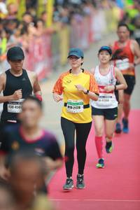 BIB: 4130, 21728, 4507
                            <button type="button" onclick="openModal(8193728)" class="btn btn-primary btn-sm float-right btn-popup" data-toggle="modal" data-target=".modal-high-quality">
                        <i class="fas fa-shopping-cart"></i> Add to Cart
                    </button>
                                            <button type="button" onclick="isThisMe(8193728, true)" class="btn btn-success btn-sm float-right btn-popup btn-isme hidden" data-toggle="tooltip" data-placement="bottom" title="นี่คือรูปของคุณใช่ไหม คลิกที่นี่เพื่อเอาเข้าอัลบั้ม">
                        <i class="fas fa-plus"></i> Add to album
                    </button>
                    <button type="button" onclick="isThisMe(8193728, false)" class="btn btn-warning btn-sm float-right btn-popup btn-isnotme hidden">
                        <i class="fas fa-ban"></i> Remove from album
                    </button>