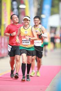 BIB: 40830
                            <button type="button" onclick="openModal(8407448)" class="btn btn-primary btn-sm float-right btn-popup" data-toggle="modal" data-target=".modal-high-quality">
                        <i class="fas fa-shopping-cart"></i> Add to Cart
                    </button>
                                            <button type="button" onclick="isThisMe(8407448, true)" class="btn btn-success btn-sm float-right btn-popup btn-isme hidden" data-toggle="tooltip" data-placement="bottom" title="นี่คือรูปของคุณใช่ไหม คลิกที่นี่เพื่อเอาเข้าอัลบั้ม">
                        <i class="fas fa-plus"></i> Add to album
                    </button>
                    <button type="button" onclick="isThisMe(8407448, false)" class="btn btn-warning btn-sm float-right btn-popup btn-isnotme hidden">
                        <i class="fas fa-ban"></i> Remove from album
                    </button>