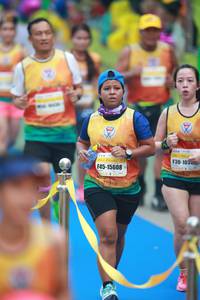 BIB: 103, 15608
                            <button type="button" onclick="openModal(7573136)" class="btn btn-primary btn-sm float-right btn-popup" data-toggle="modal" data-target=".modal-high-quality">
                        <i class="fas fa-shopping-cart"></i> Add to Cart
                    </button>
                                            <button type="button" onclick="isThisMe(7573136, true)" class="btn btn-success btn-sm float-right btn-popup btn-isme hidden" data-toggle="tooltip" data-placement="bottom" title="นี่คือรูปของคุณใช่ไหม คลิกที่นี่เพื่อเอาเข้าอัลบั้ม">
                        <i class="fas fa-plus"></i> Add to album
                    </button>
                    <button type="button" onclick="isThisMe(7573136, false)" class="btn btn-warning btn-sm float-right btn-popup btn-isnotme hidden">
                        <i class="fas fa-ban"></i> Remove from album
                    </button>