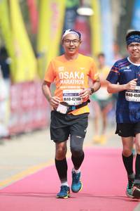 BIB: 459, 42106
                            <button type="button" onclick="openModal(8405205)" class="btn btn-primary btn-sm float-right btn-popup" data-toggle="modal" data-target=".modal-high-quality">
                        <i class="fas fa-shopping-cart"></i> Add to Cart
                    </button>
                                            <button type="button" onclick="isThisMe(8405205, true)" class="btn btn-success btn-sm float-right btn-popup btn-isme hidden" data-toggle="tooltip" data-placement="bottom" title="นี่คือรูปของคุณใช่ไหม คลิกที่นี่เพื่อเอาเข้าอัลบั้ม">
                        <i class="fas fa-plus"></i> Add to album
                    </button>
                    <button type="button" onclick="isThisMe(8405205, false)" class="btn btn-warning btn-sm float-right btn-popup btn-isnotme hidden">
                        <i class="fas fa-ban"></i> Remove from album
                    </button>