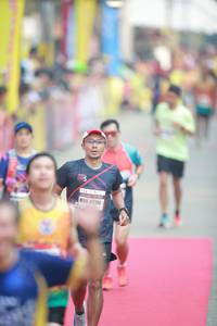 BIB: 42184
                            <button type="button" onclick="openModal(8157471)" class="btn btn-primary btn-sm float-right btn-popup" data-toggle="modal" data-target=".modal-high-quality">
                        <i class="fas fa-shopping-cart"></i> Add to Cart
                    </button>
                                            <button type="button" onclick="isThisMe(8157471, true)" class="btn btn-success btn-sm float-right btn-popup btn-isme hidden" data-toggle="tooltip" data-placement="bottom" title="นี่คือรูปของคุณใช่ไหม คลิกที่นี่เพื่อเอาเข้าอัลบั้ม">
                        <i class="fas fa-plus"></i> Add to album
                    </button>
                    <button type="button" onclick="isThisMe(8157471, false)" class="btn btn-warning btn-sm float-right btn-popup btn-isnotme hidden">
                        <i class="fas fa-ban"></i> Remove from album
                    </button>