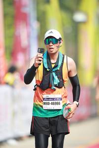 BIB: 42195, 46966
                            <button type="button" onclick="openModal(8407411)" class="btn btn-primary btn-sm float-right btn-popup" data-toggle="modal" data-target=".modal-high-quality">
                        <i class="fas fa-shopping-cart"></i> Add to Cart
                    </button>
                                            <button type="button" onclick="isThisMe(8407411, true)" class="btn btn-success btn-sm float-right btn-popup btn-isme hidden" data-toggle="tooltip" data-placement="bottom" title="นี่คือรูปของคุณใช่ไหม คลิกที่นี่เพื่อเอาเข้าอัลบั้ม">
                        <i class="fas fa-plus"></i> Add to album
                    </button>
                    <button type="button" onclick="isThisMe(8407411, false)" class="btn btn-warning btn-sm float-right btn-popup btn-isnotme hidden">
                        <i class="fas fa-ban"></i> Remove from album
                    </button>