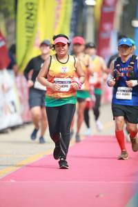 BIB: 346, 46880
                            <button type="button" onclick="openModal(8404656)" class="btn btn-primary btn-sm float-right btn-popup" data-toggle="modal" data-target=".modal-high-quality">
                        <i class="fas fa-shopping-cart"></i> Add to Cart
                    </button>
                                            <button type="button" onclick="isThisMe(8404656, true)" class="btn btn-success btn-sm float-right btn-popup btn-isme hidden" data-toggle="tooltip" data-placement="bottom" title="นี่คือรูปของคุณใช่ไหม คลิกที่นี่เพื่อเอาเข้าอัลบั้ม">
                        <i class="fas fa-plus"></i> Add to album
                    </button>
                    <button type="button" onclick="isThisMe(8404656, false)" class="btn btn-warning btn-sm float-right btn-popup btn-isnotme hidden">
                        <i class="fas fa-ban"></i> Remove from album
                    </button>