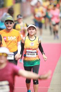 BIB: 100, 45335, 741
                            <button type="button" onclick="openModal(8413164)" class="btn btn-primary btn-sm float-right btn-popup" data-toggle="modal" data-target=".modal-high-quality">
                        <i class="fas fa-shopping-cart"></i> Add to Cart
                    </button>
                                            <button type="button" onclick="isThisMe(8413164, true)" class="btn btn-success btn-sm float-right btn-popup btn-isme hidden" data-toggle="tooltip" data-placement="bottom" title="นี่คือรูปของคุณใช่ไหม คลิกที่นี่เพื่อเอาเข้าอัลบั้ม">
                        <i class="fas fa-plus"></i> Add to album
                    </button>
                    <button type="button" onclick="isThisMe(8413164, false)" class="btn btn-warning btn-sm float-right btn-popup btn-isnotme hidden">
                        <i class="fas fa-ban"></i> Remove from album
                    </button>