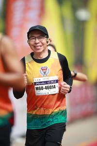 BIB: 42195, 46014
                            <button type="button" onclick="openModal(8404199)" class="btn btn-primary btn-sm float-right btn-popup" data-toggle="modal" data-target=".modal-high-quality">
                        <i class="fas fa-shopping-cart"></i> Add to Cart
                    </button>
                                            <button type="button" onclick="isThisMe(8404199, true)" class="btn btn-success btn-sm float-right btn-popup btn-isme hidden" data-toggle="tooltip" data-placement="bottom" title="นี่คือรูปของคุณใช่ไหม คลิกที่นี่เพื่อเอาเข้าอัลบั้ม">
                        <i class="fas fa-plus"></i> Add to album
                    </button>
                    <button type="button" onclick="isThisMe(8404199, false)" class="btn btn-warning btn-sm float-right btn-popup btn-isnotme hidden">
                        <i class="fas fa-ban"></i> Remove from album
                    </button>