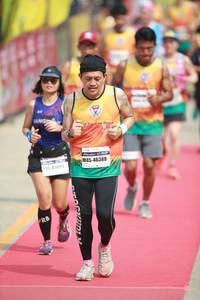 BIB: 46388, 45093
                            <button type="button" onclick="openModal(8408838)" class="btn btn-primary btn-sm float-right btn-popup" data-toggle="modal" data-target=".modal-high-quality">
                        <i class="fas fa-shopping-cart"></i> Add to Cart
                    </button>
                                            <button type="button" onclick="isThisMe(8408838, true)" class="btn btn-success btn-sm float-right btn-popup btn-isme hidden" data-toggle="tooltip" data-placement="bottom" title="นี่คือรูปของคุณใช่ไหม คลิกที่นี่เพื่อเอาเข้าอัลบั้ม">
                        <i class="fas fa-plus"></i> Add to album
                    </button>
                    <button type="button" onclick="isThisMe(8408838, false)" class="btn btn-warning btn-sm float-right btn-popup btn-isnotme hidden">
                        <i class="fas fa-ban"></i> Remove from album
                    </button>