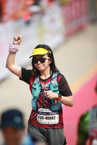 BIB: 42195, 40082
                            <button type="button" onclick="openModal(8339511)" class="btn btn-primary btn-sm float-right btn-popup" data-toggle="modal" data-target=".modal-high-quality">
                        <i class="fas fa-shopping-cart"></i> Add to Cart
                    </button>
                                            <button type="button" onclick="isThisMe(8339511, true)" class="btn btn-success btn-sm float-right btn-popup btn-isme hidden" data-toggle="tooltip" data-placement="bottom" title="นี่คือรูปของคุณใช่ไหม คลิกที่นี่เพื่อเอาเข้าอัลบั้ม">
                        <i class="fas fa-plus"></i> Add to album
                    </button>
                    <button type="button" onclick="isThisMe(8339511, false)" class="btn btn-warning btn-sm float-right btn-popup btn-isnotme hidden">
                        <i class="fas fa-ban"></i> Remove from album
                    </button>