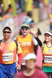 BIB: 100, 48458, 421, 45335
                            <button type="button" onclick="openModal(8413174)" class="btn btn-primary btn-sm float-right btn-popup" data-toggle="modal" data-target=".modal-high-quality">
                        <i class="fas fa-shopping-cart"></i> Add to Cart
                    </button>
                                            <button type="button" onclick="isThisMe(8413174, true)" class="btn btn-success btn-sm float-right btn-popup btn-isme hidden" data-toggle="tooltip" data-placement="bottom" title="นี่คือรูปของคุณใช่ไหม คลิกที่นี่เพื่อเอาเข้าอัลบั้ม">
                        <i class="fas fa-plus"></i> Add to album
                    </button>
                    <button type="button" onclick="isThisMe(8413174, false)" class="btn btn-warning btn-sm float-right btn-popup btn-isnotme hidden">
                        <i class="fas fa-ban"></i> Remove from album
                    </button>