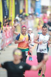 BIB: 47446, 100
                            <button type="button" onclick="openModal(8151392)" class="btn btn-primary btn-sm float-right btn-popup" data-toggle="modal" data-target=".modal-high-quality">
                        <i class="fas fa-shopping-cart"></i> Add to Cart
                    </button>
                                            <button type="button" onclick="isThisMe(8151392, true)" class="btn btn-success btn-sm float-right btn-popup btn-isme hidden" data-toggle="tooltip" data-placement="bottom" title="นี่คือรูปของคุณใช่ไหม คลิกที่นี่เพื่อเอาเข้าอัลบั้ม">
                        <i class="fas fa-plus"></i> Add to album
                    </button>
                    <button type="button" onclick="isThisMe(8151392, false)" class="btn btn-warning btn-sm float-right btn-popup btn-isnotme hidden">
                        <i class="fas fa-ban"></i> Remove from album
                    </button>