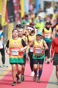 BIB: 46260, 43081
                            <button type="button" onclick="openModal(8412032)" class="btn btn-primary btn-sm float-right btn-popup" data-toggle="modal" data-target=".modal-high-quality">
                        <i class="fas fa-shopping-cart"></i> Add to Cart
                    </button>
                                            <button type="button" onclick="isThisMe(8412032, true)" class="btn btn-success btn-sm float-right btn-popup btn-isme hidden" data-toggle="tooltip" data-placement="bottom" title="นี่คือรูปของคุณใช่ไหม คลิกที่นี่เพื่อเอาเข้าอัลบั้ม">
                        <i class="fas fa-plus"></i> Add to album
                    </button>
                    <button type="button" onclick="isThisMe(8412032, false)" class="btn btn-warning btn-sm float-right btn-popup btn-isnotme hidden">
                        <i class="fas fa-ban"></i> Remove from album
                    </button>