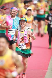 BIB: 42251, 627
                            <button type="button" onclick="openModal(8408882)" class="btn btn-primary btn-sm float-right btn-popup" data-toggle="modal" data-target=".modal-high-quality">
                        <i class="fas fa-shopping-cart"></i> Add to Cart
                    </button>
                                            <button type="button" onclick="isThisMe(8408882, true)" class="btn btn-success btn-sm float-right btn-popup btn-isme hidden" data-toggle="tooltip" data-placement="bottom" title="นี่คือรูปของคุณใช่ไหม คลิกที่นี่เพื่อเอาเข้าอัลบั้ม">
                        <i class="fas fa-plus"></i> Add to album
                    </button>
                    <button type="button" onclick="isThisMe(8408882, false)" class="btn btn-warning btn-sm float-right btn-popup btn-isnotme hidden">
                        <i class="fas fa-ban"></i> Remove from album
                    </button>