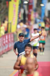 BIB: 
                            <button type="button" onclick="openModal(8319340)" class="btn btn-primary btn-sm float-right btn-popup" data-toggle="modal" data-target=".modal-high-quality">
                        <i class="fas fa-shopping-cart"></i> Add to Cart
                    </button>
                                            <button type="button" onclick="isThisMe(8319340, true)" class="btn btn-success btn-sm float-right btn-popup btn-isme hidden" data-toggle="tooltip" data-placement="bottom" title="นี่คือรูปของคุณใช่ไหม คลิกที่นี่เพื่อเอาเข้าอัลบั้ม">
                        <i class="fas fa-plus"></i> Add to album
                    </button>
                    <button type="button" onclick="isThisMe(8319340, false)" class="btn btn-warning btn-sm float-right btn-popup btn-isnotme hidden">
                        <i class="fas fa-ban"></i> Remove from album
                    </button>