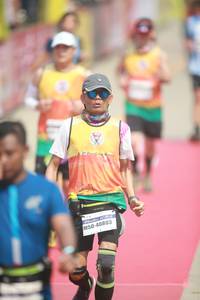 BIB: 40803
                            <button type="button" onclick="openModal(8234762)" class="btn btn-primary btn-sm float-right btn-popup" data-toggle="modal" data-target=".modal-high-quality">
                        <i class="fas fa-shopping-cart"></i> Add to Cart
                    </button>
                                            <button type="button" onclick="isThisMe(8234762, true)" class="btn btn-success btn-sm float-right btn-popup btn-isme hidden" data-toggle="tooltip" data-placement="bottom" title="นี่คือรูปของคุณใช่ไหม คลิกที่นี่เพื่อเอาเข้าอัลบั้ม">
                        <i class="fas fa-plus"></i> Add to album
                    </button>
                    <button type="button" onclick="isThisMe(8234762, false)" class="btn btn-warning btn-sm float-right btn-popup btn-isnotme hidden">
                        <i class="fas fa-ban"></i> Remove from album
                    </button>