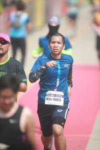 BIB: 207, 2152, 40813
                            <button type="button" onclick="openModal(8232849)" class="btn btn-primary btn-sm float-right btn-popup" data-toggle="modal" data-target=".modal-high-quality">
                        <i class="fas fa-shopping-cart"></i> Add to Cart
                    </button>
                                            <button type="button" onclick="isThisMe(8232849, true)" class="btn btn-success btn-sm float-right btn-popup btn-isme hidden" data-toggle="tooltip" data-placement="bottom" title="นี่คือรูปของคุณใช่ไหม คลิกที่นี่เพื่อเอาเข้าอัลบั้ม">
                        <i class="fas fa-plus"></i> Add to album
                    </button>
                    <button type="button" onclick="isThisMe(8232849, false)" class="btn btn-warning btn-sm float-right btn-popup btn-isnotme hidden">
                        <i class="fas fa-ban"></i> Remove from album
                    </button>