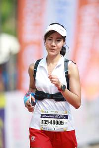 BIB: 421952, 40005
                            <button type="button" onclick="openModal(8404759)" class="btn btn-primary btn-sm float-right btn-popup" data-toggle="modal" data-target=".modal-high-quality">
                        <i class="fas fa-shopping-cart"></i> Add to Cart
                    </button>
                                            <button type="button" onclick="isThisMe(8404759, true)" class="btn btn-success btn-sm float-right btn-popup btn-isme hidden" data-toggle="tooltip" data-placement="bottom" title="นี่คือรูปของคุณใช่ไหม คลิกที่นี่เพื่อเอาเข้าอัลบั้ม">
                        <i class="fas fa-plus"></i> Add to album
                    </button>
                    <button type="button" onclick="isThisMe(8404759, false)" class="btn btn-warning btn-sm float-right btn-popup btn-isnotme hidden">
                        <i class="fas fa-ban"></i> Remove from album
                    </button>